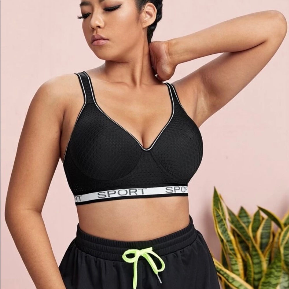 Shein Black Plus Size 3XL Sporty Racerback Bra